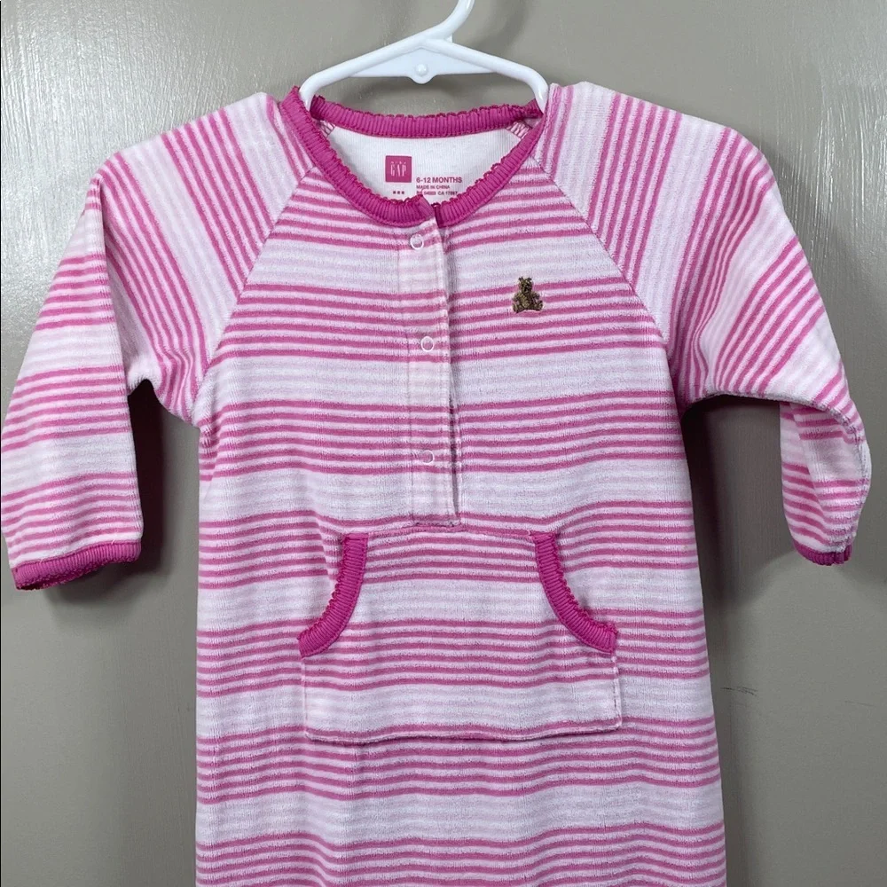 GAP Pink & White Striped Baby One-Piece Footie 6-12 M
